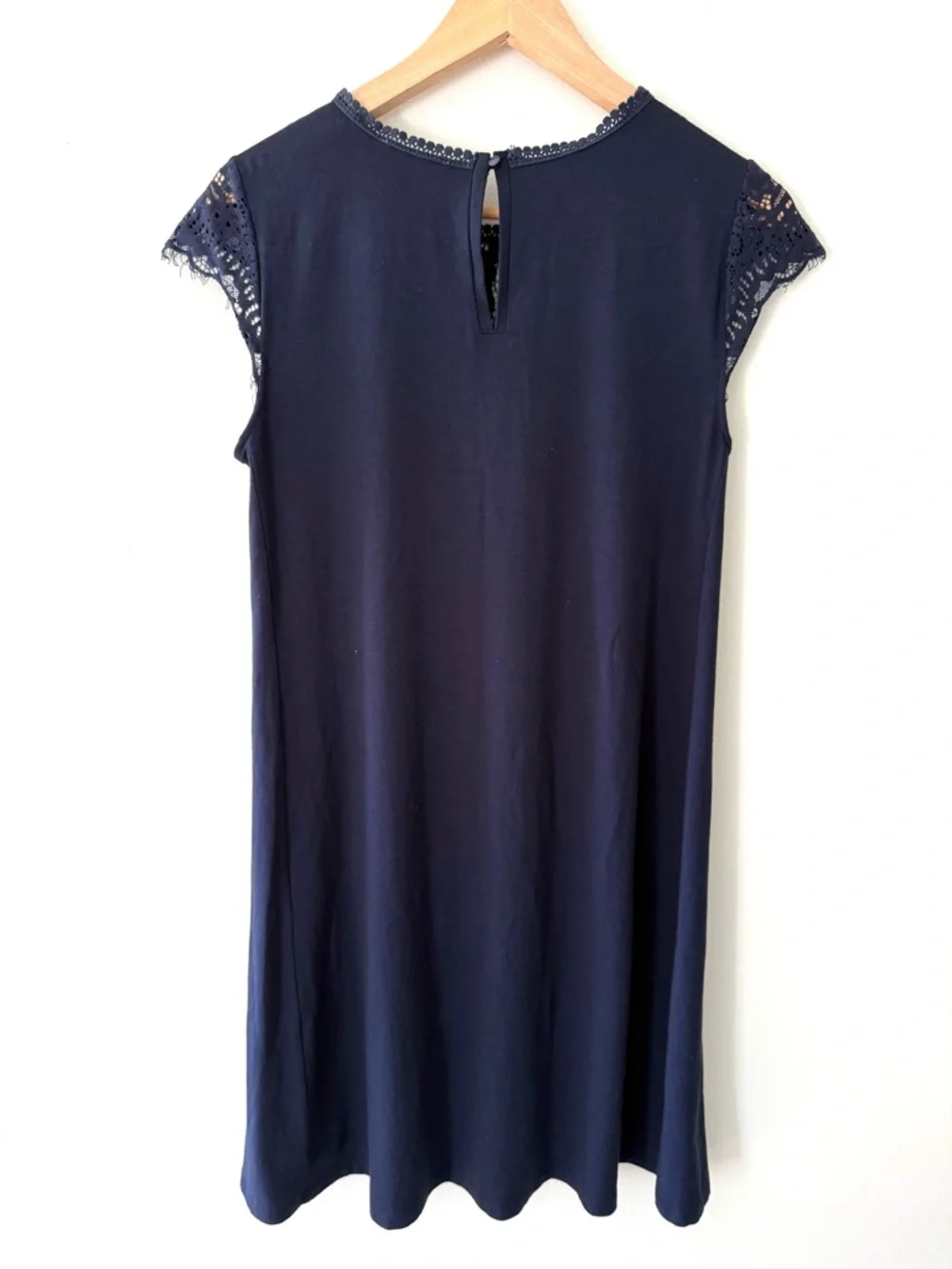 LOFT Navy Blue Lace Yoke Cap Sleeve Mini Swing Dress A-Line Crochet Detail Sz S - Picture 4 of 14